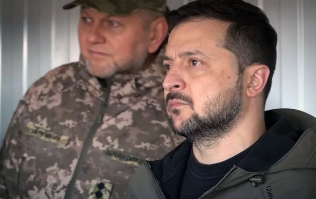 Between two fires. Will Zelenskyy fire Zaluzhnyi, and what lies behind the conflict