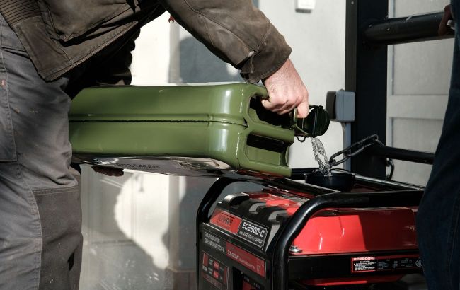 Gasoline shortage in Russia: More and more regions introduce 'per-person' sales limits