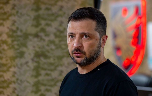 Zelenskyy calls meeting of Staff of Supreme Commander-in-Chief on defense of Zaporizhzhia region