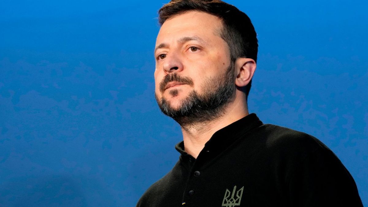 Zelenskyy criticizes US for absence of offer on air defense systems purchase