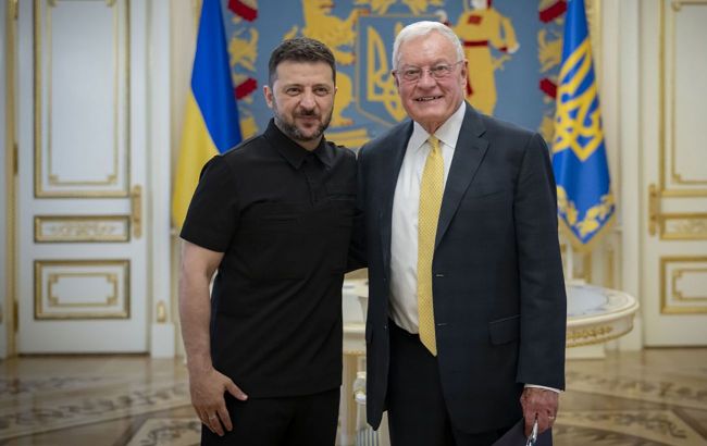 Russia attacks Poland, Kellogg visits Kyiv: What this week means for Ukraine peace talks