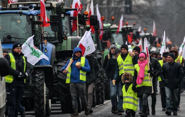 Pro-Russian slogans noticed at protests in Poland again