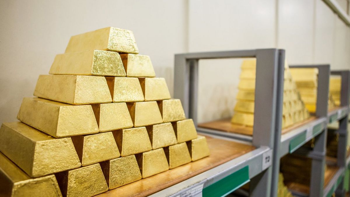 Gold surges to new record highs, approaching $5,600