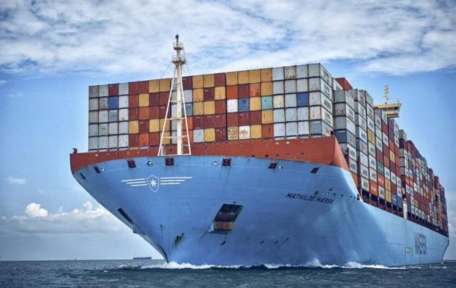 UN suspends ship escorts through Strait of Hormuz after cargo vessel attack
