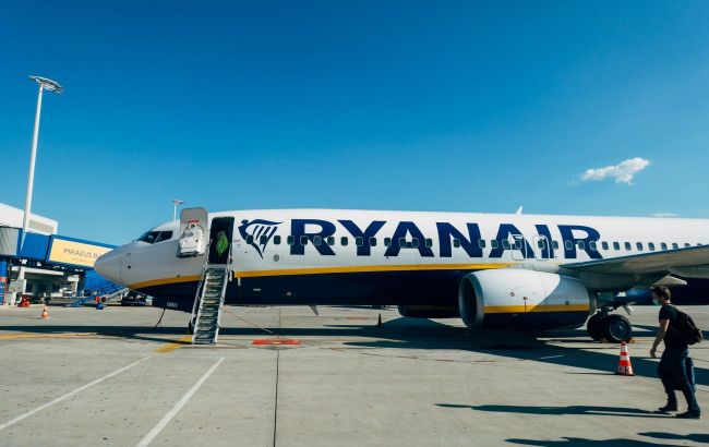Ryanair cracks down: £500 fine for unruly passengers, plus new baggage rules