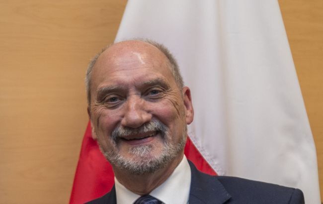 Former Poland defense minister faces trial over Smolensk crash probe