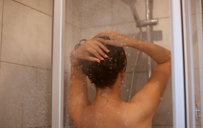 Effects of prolonged lack of showering: Insights from dermatologists