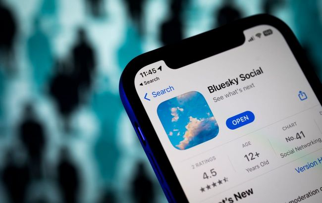 Breaking mold: Bluesky social network opens doors to all users