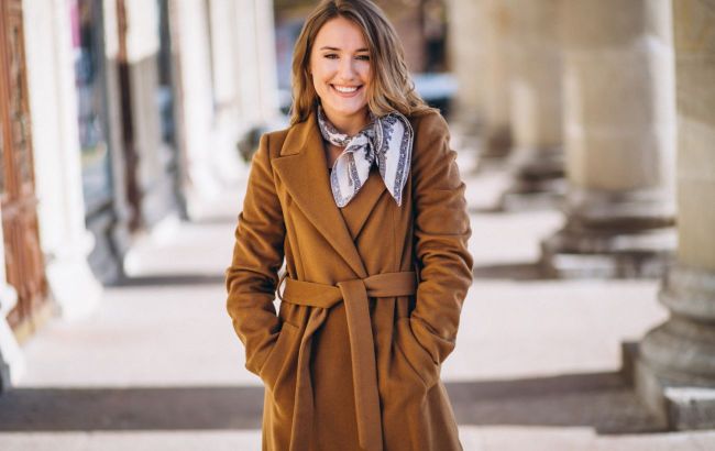 Stylist outlined the main criteria for choosing the perfect coat