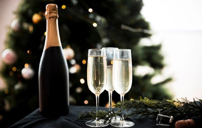 Story behind New Year's champagne tradition