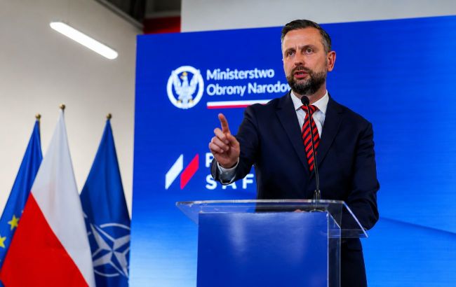 Poland's defense chief blasts criticism over Patriot missiles for Ukraine