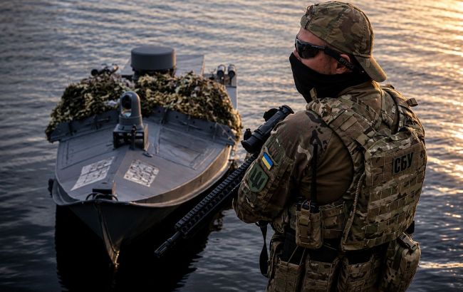 Ukrainian drones break through heavy bombing and strike Russian tankers