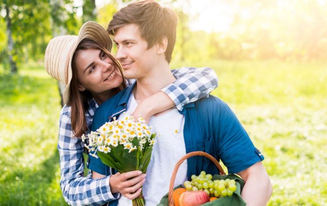 4 zodiac signs need to start over to find true love: Who’s on list?