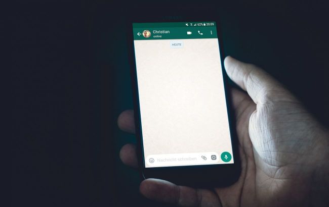 WhatsApp introduces username-based search