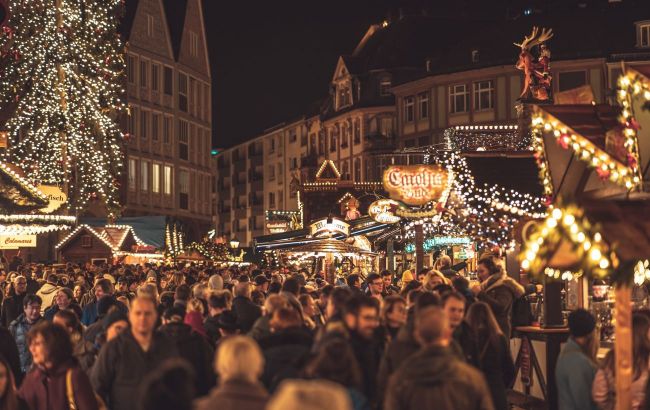 6 activities that tourists love most at Christmas