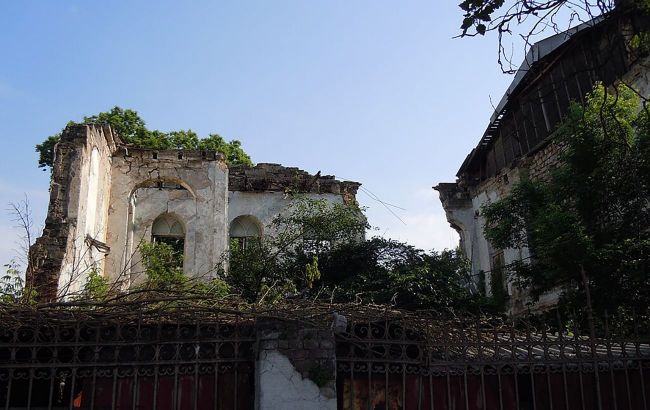 Odesa's 19th-century synagogue hit by Russian drone strike