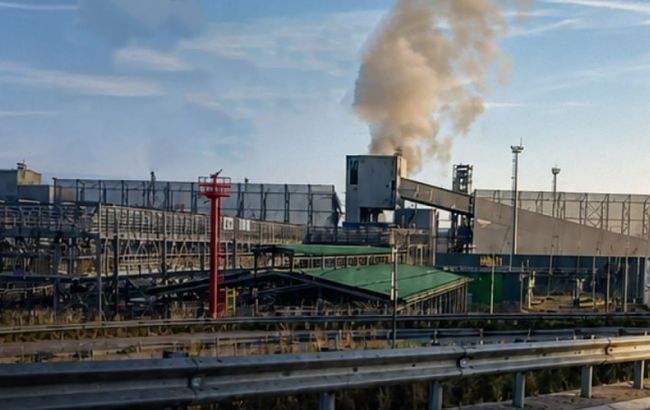 Drone strike sparks massive fire at Russia's strategic Ust-Luga port