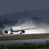 Plane returns to US airport with engine on fire (video)