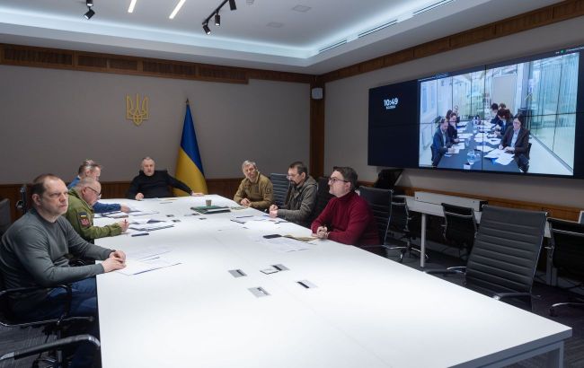 Ukraine starts detailed talks with Denmark on security guarantees