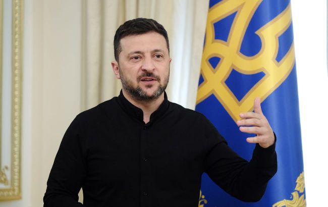 Zelenskyy seeks Trump support for new sanctions against Russia at G7 summit