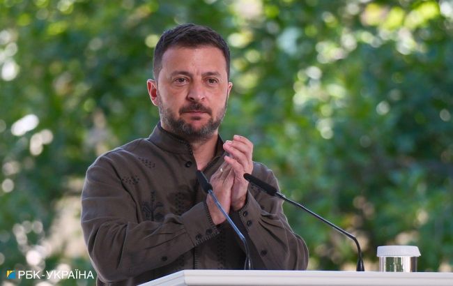 Zelenskyy: Ukraine wants to end war diplomatically, but prepared to use force