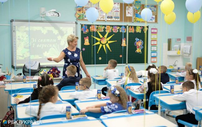 Ukrainian new school year: online lessons or back to the classroom?