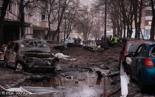 Casualties, fires and evacuations: Consequences of Russian missile attack on Kyiv