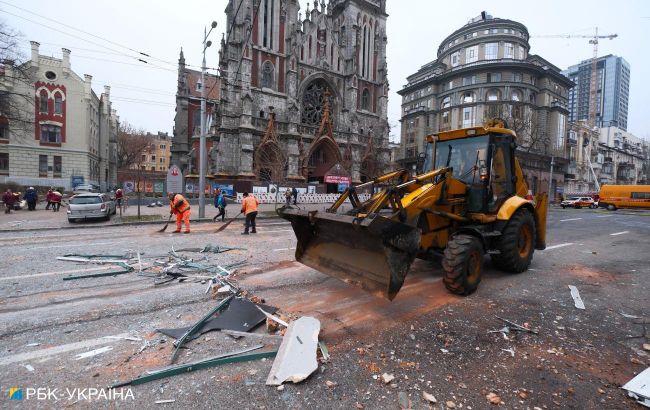 Number of casualties in Kyiv increases after morning Russian attack