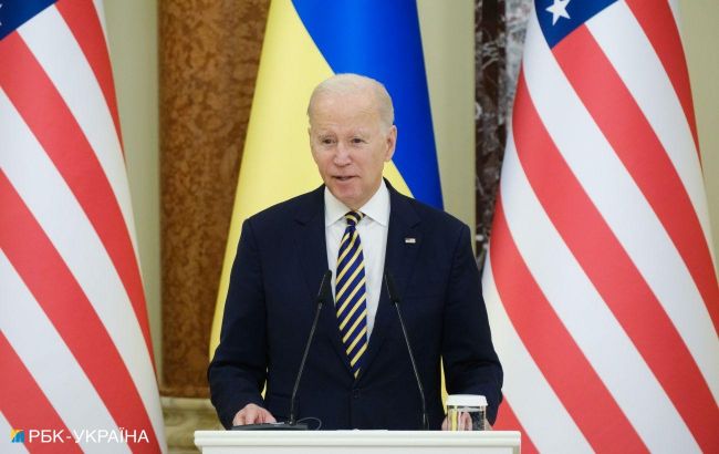 Biden orders to share US data on Russian war crimes in Ukraine with Hague Court