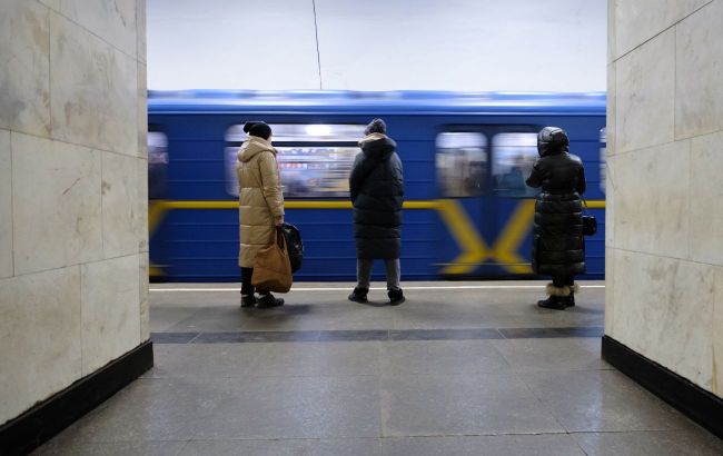 Experience Kyiv metro's nighttime beauty