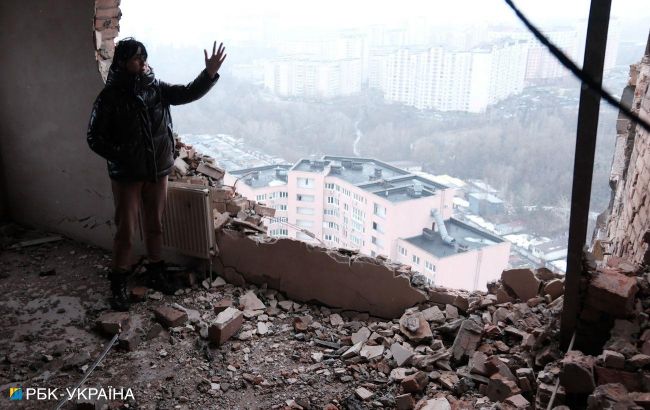 Russian attack on Kyiv aftermath: Photo report from site of destruction