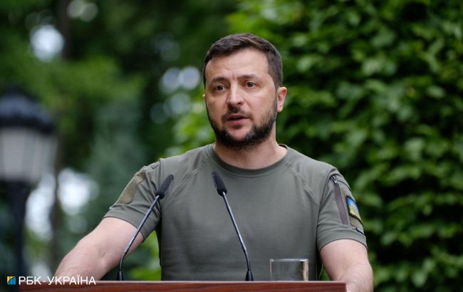 Zelenskyy extends martial law and mobilization in Ukraine, time period yet unknown