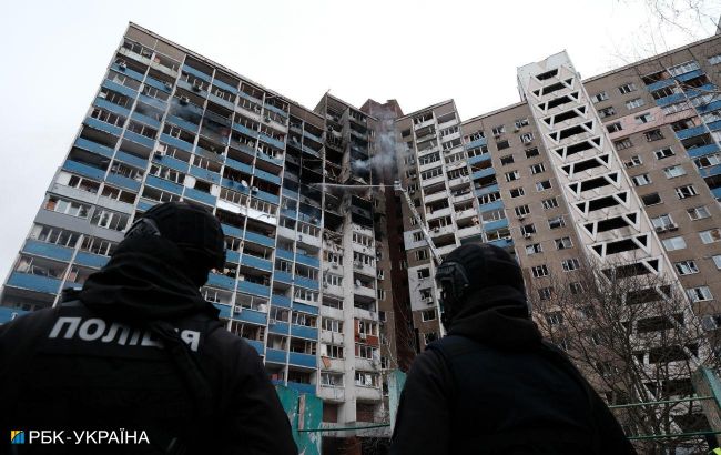 Russian attack on high-rise building in Kyiv: Aftermath footage revealed