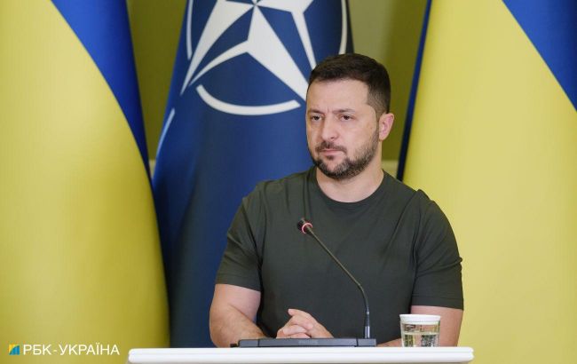 Zelenskyy chairs key Staff meeting with decisions on Kherson defense