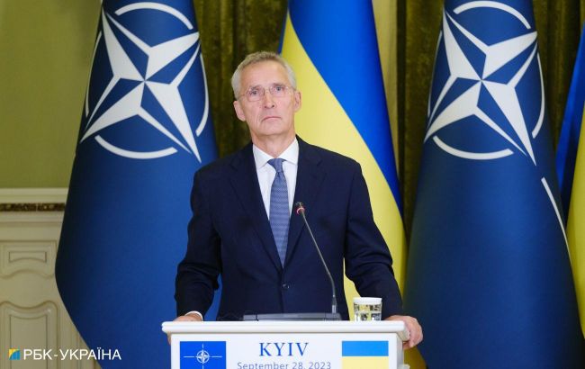 Stoltenberg pledges to help Ukraine with air defense ahead of winter