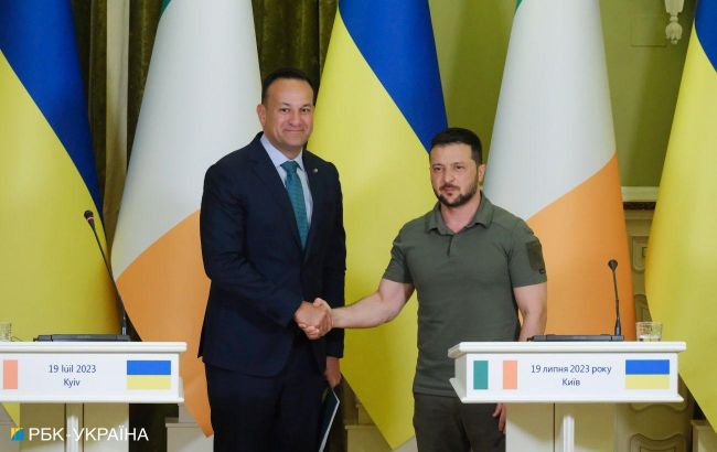 Irish Prime Minister visits Ukraine, meets with Zelenskyy