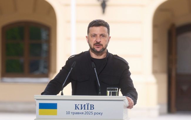 Zelenskyy: 30-day ceasefire starts May 12, Russia faces consequences if rejected