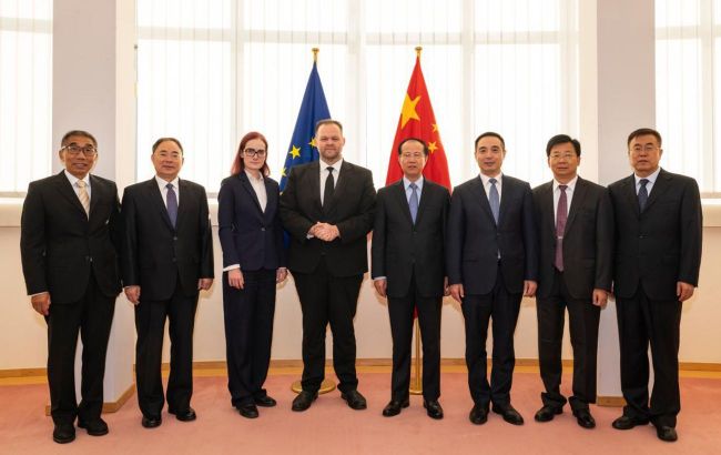 EU and China's first talks in 7 years end in clash over NATO and Ukraine