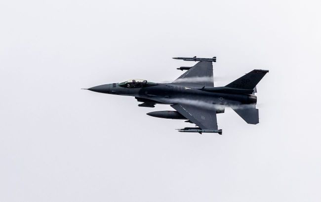 Ukraine turns to F-16 guns to counter Russia's jet-powered drones