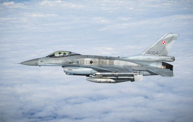 Poland launches fighter jets during massive attack on Ukraine