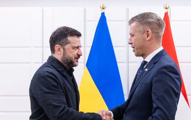 Zelenskyy meets Hungary's Magyar for first time, discuss Ukraine's EU accession