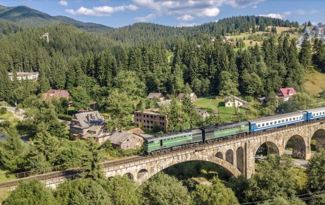 Train rides in Ukraine so enchanting, you'll feel like you're headed to Hogwarts