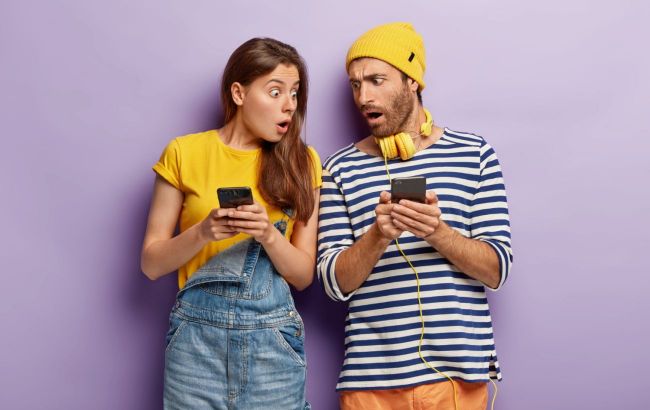 5 signs social media ruining your relationships