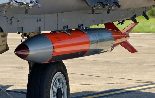 US deploys nuclear weapons to UK for first time since 2008 - Bloomberg
