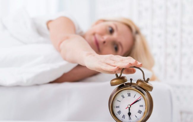 6 tips to make getting out of bed in the morning easier