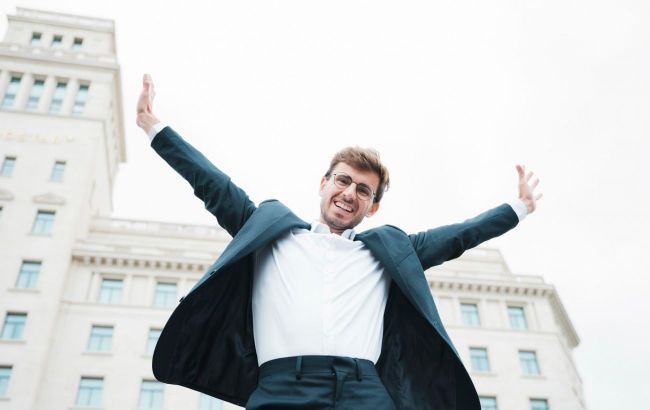 10 traits and behaviors of successful people