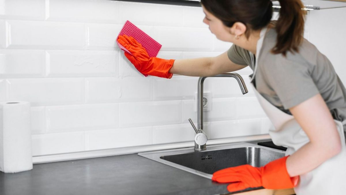 9 things you should not clean with vinegar