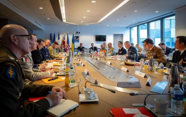 Ukraine allies discuss implementation of security guarantees in Paris