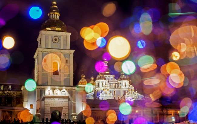 Ukraine changed Christmas date and two other holidays: details