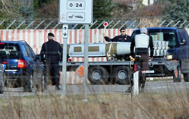 Russia may have prepared sabotage at US nuclear bomb base in Italy - Sky News